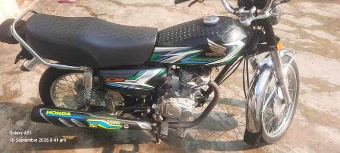 125 model 2023  location sailkot 03287177464  Location sailkot chaprar