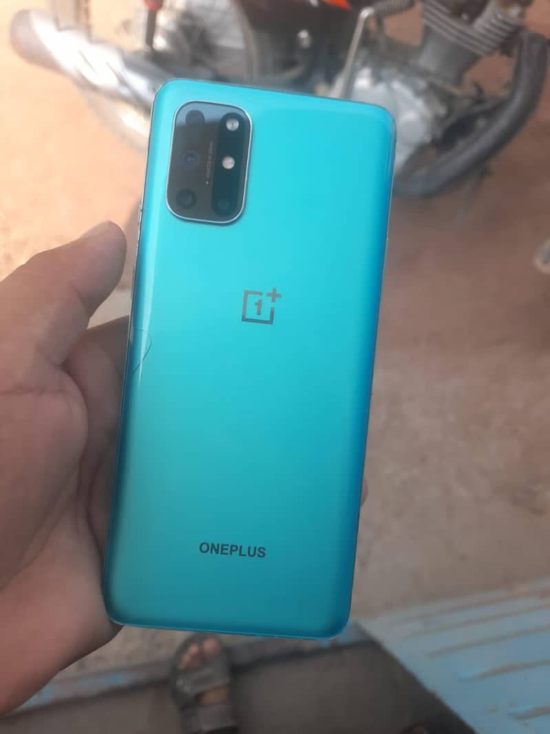 One Plus 8T 1
