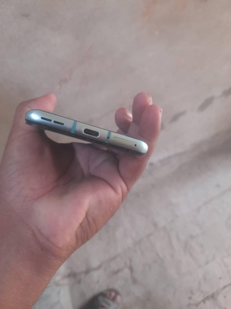 One Plus 8T 2