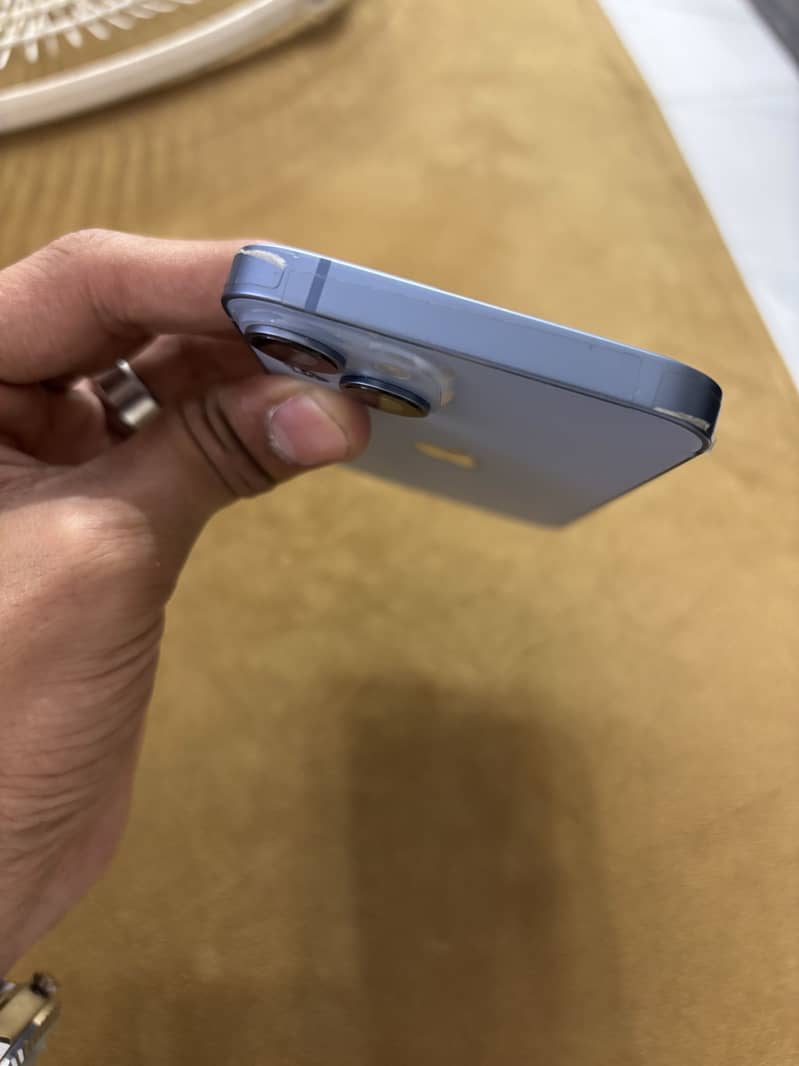 Apple iPhone 14 0