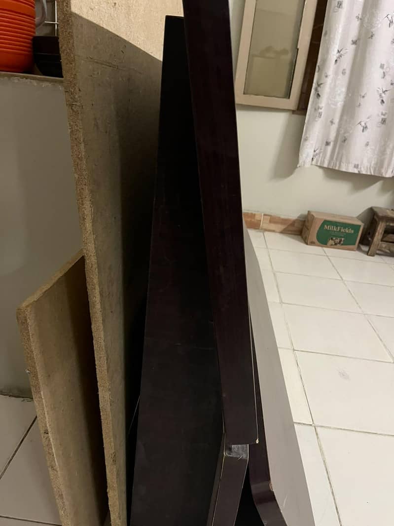 King size bed 2