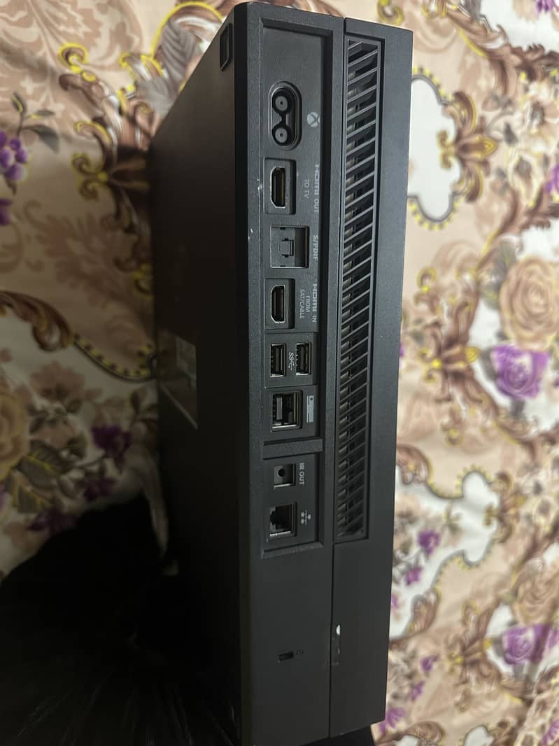 Xbox One 4