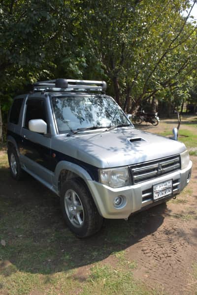 Mitsubishi Pajero Mini 2011 (Japanese)