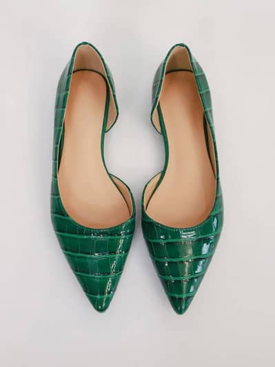 Green crocodile shoes
