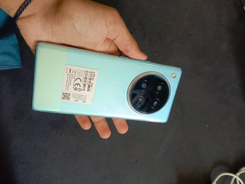 Infinix Zero 40 1