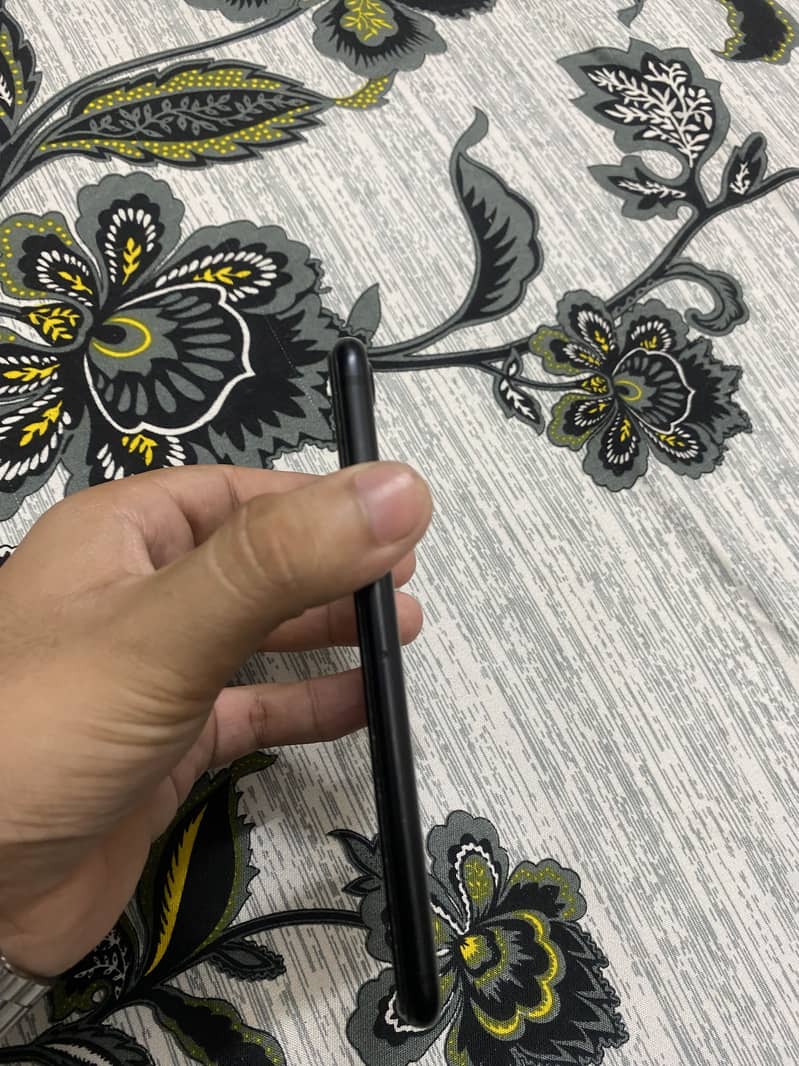 Apple iPhone SE 0
