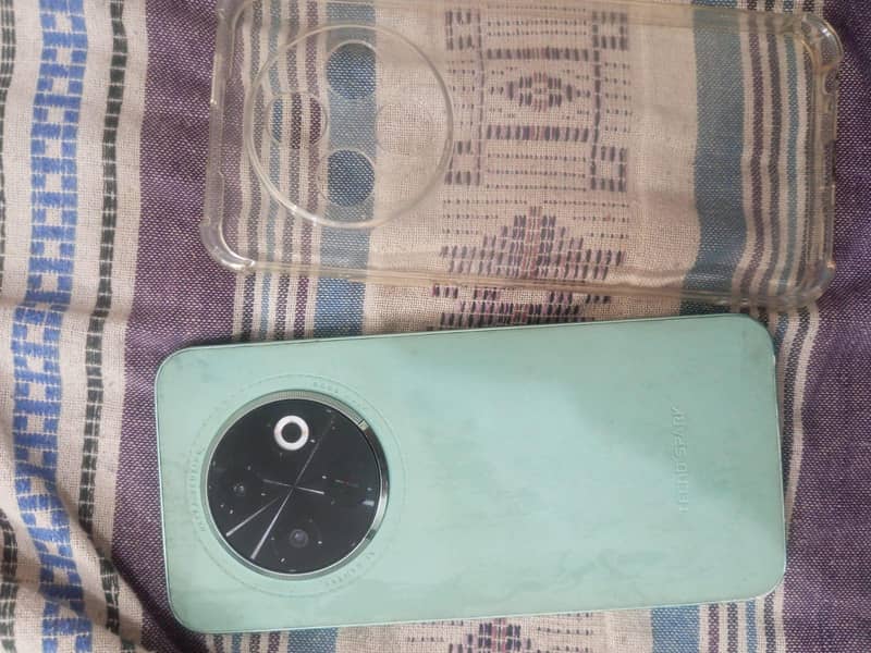 Tecno SPARK 30C 1
