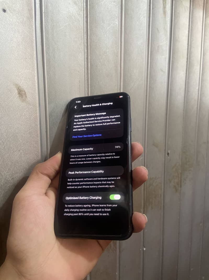Apple iPhone 11 Pro Max 9