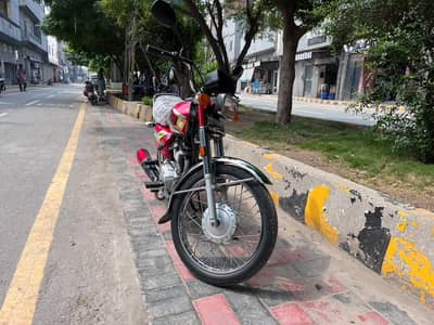 honda CG 125 new haa itna use bi nhi howa