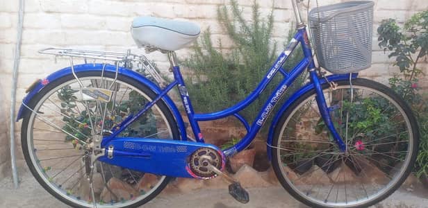 Full size imported BOW TRIKE cycle for sale in good condition