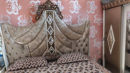bed room set complete for sale