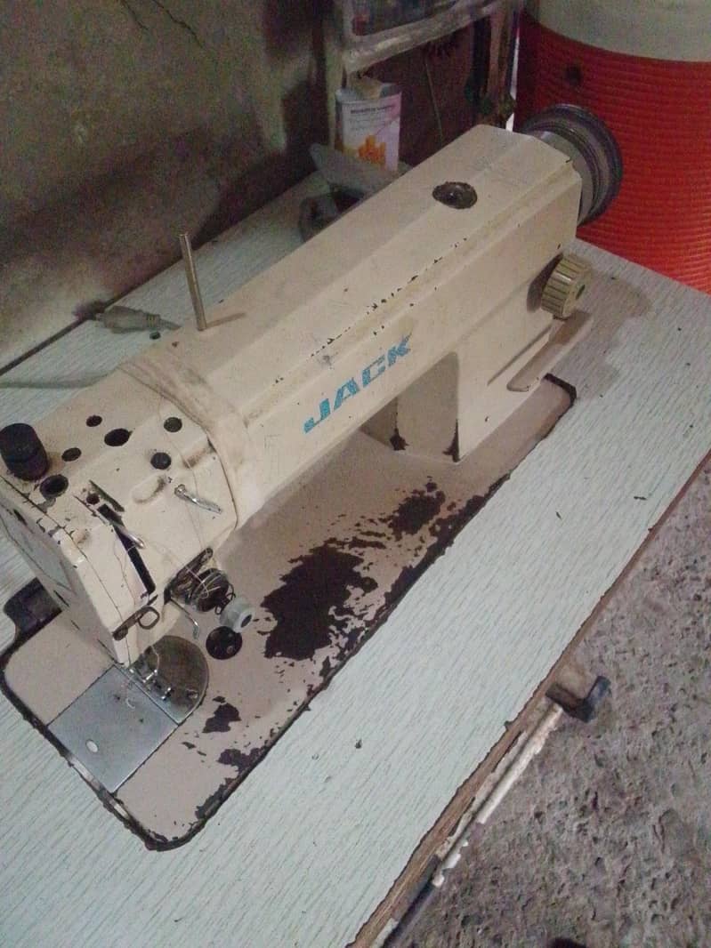 jack sewing machine 1