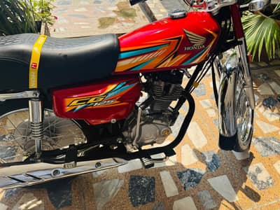 Honda  CG 125   [0/3/0/8/5/3/9/9/7/2/2]