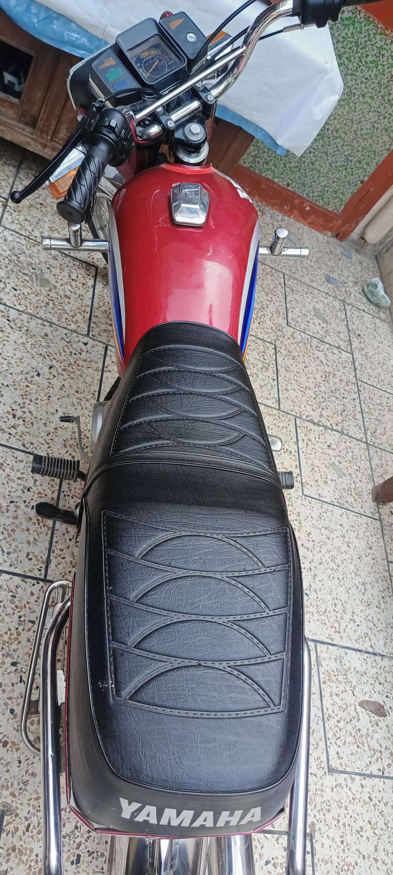Yamaha 1