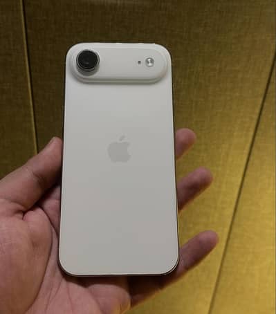 Apple iPhone 17 Air JV for sale in good condition