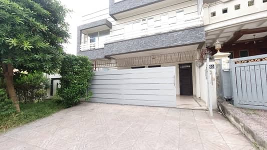 Ideal House For sale In I-8/2