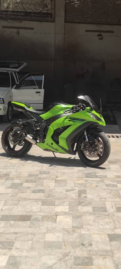 Kawasaki ninja zx10R