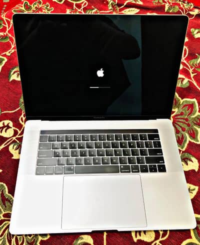 MacBook