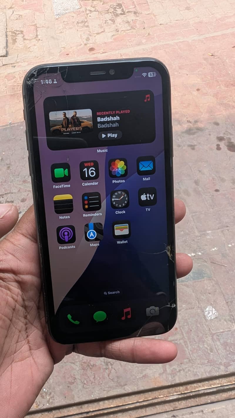 Apple iPhone 11 1