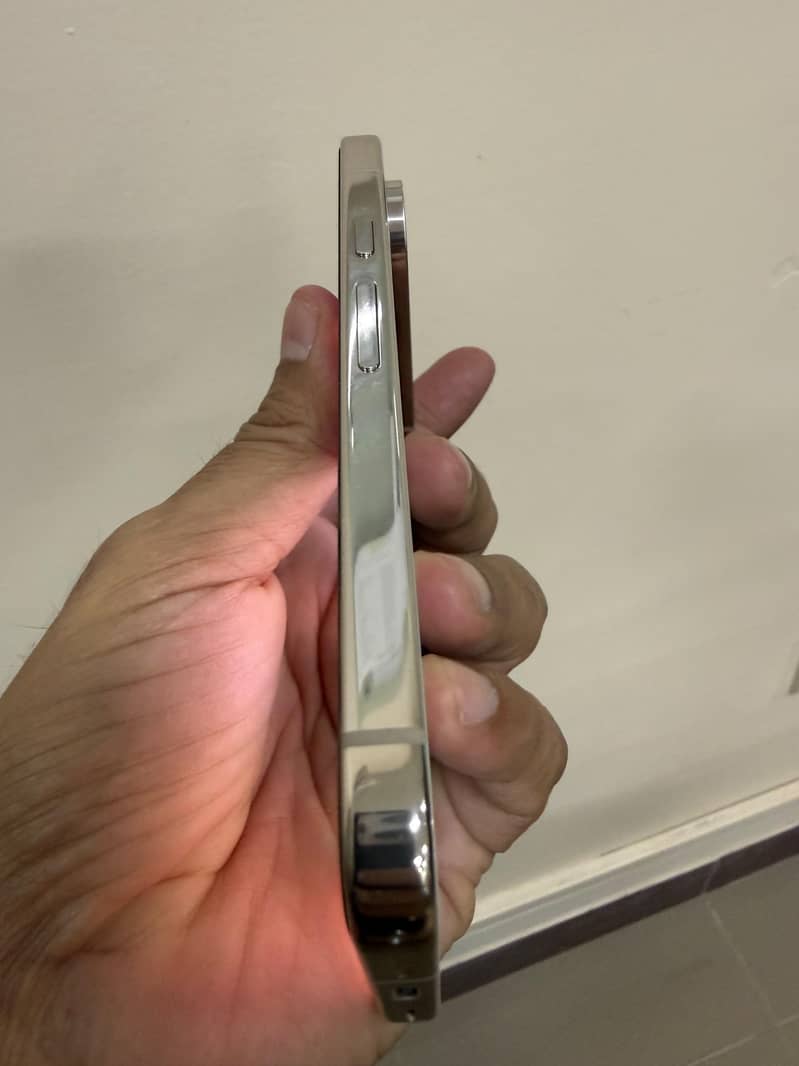 Google Pixel 9 Pro 4