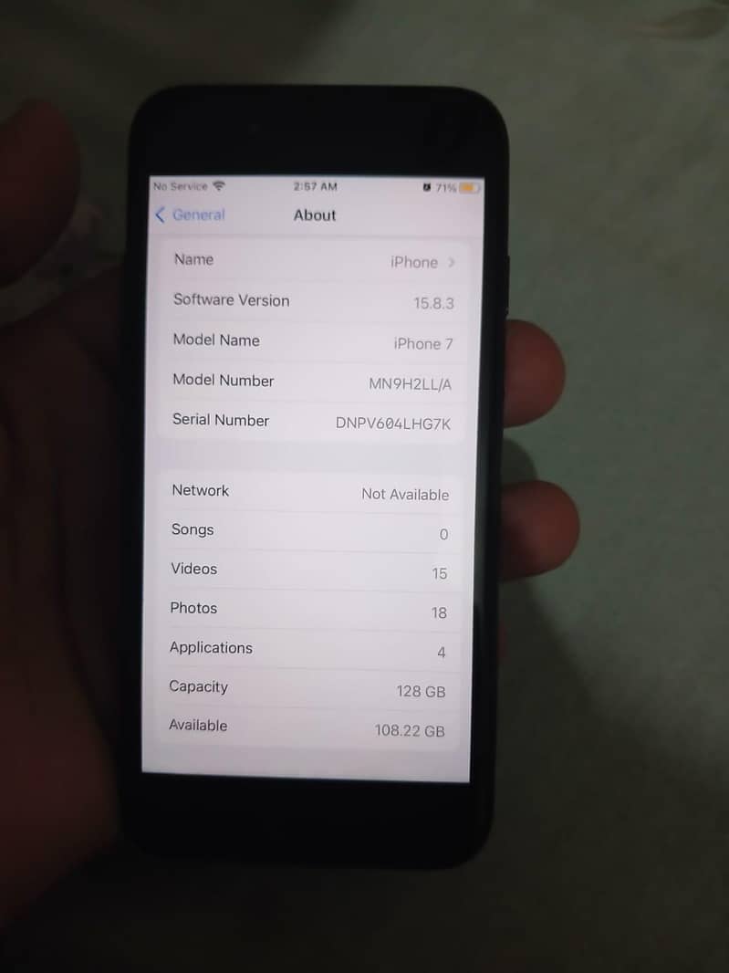 Apple iPhone 7 2
