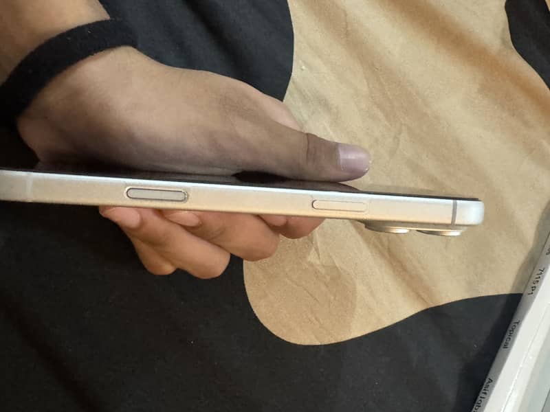 Apple iPhone 17 Pro Max 0