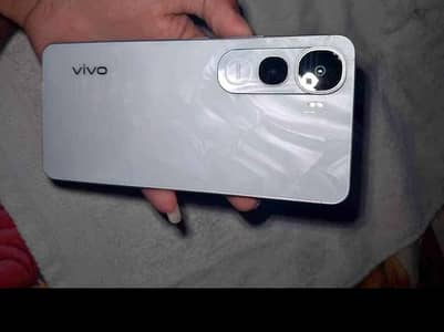 Vivo Y400