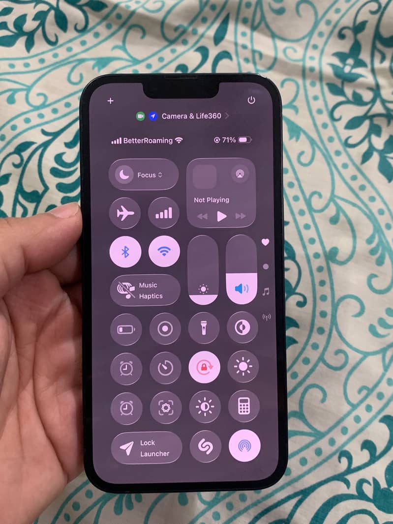 Apple iPhone 13 10