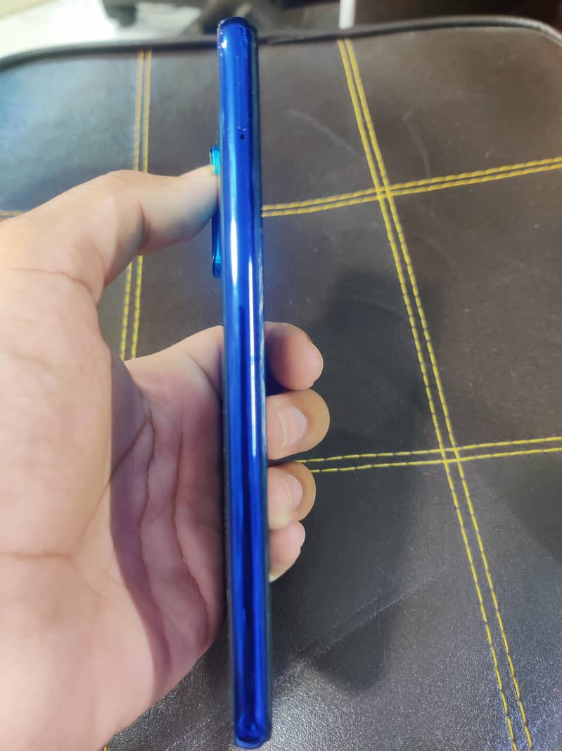 Xiaomi Redmi Note 8 3