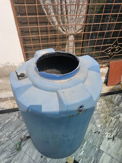 Used Plastic Water Tank / Pani Ki Tanki – Good Condition