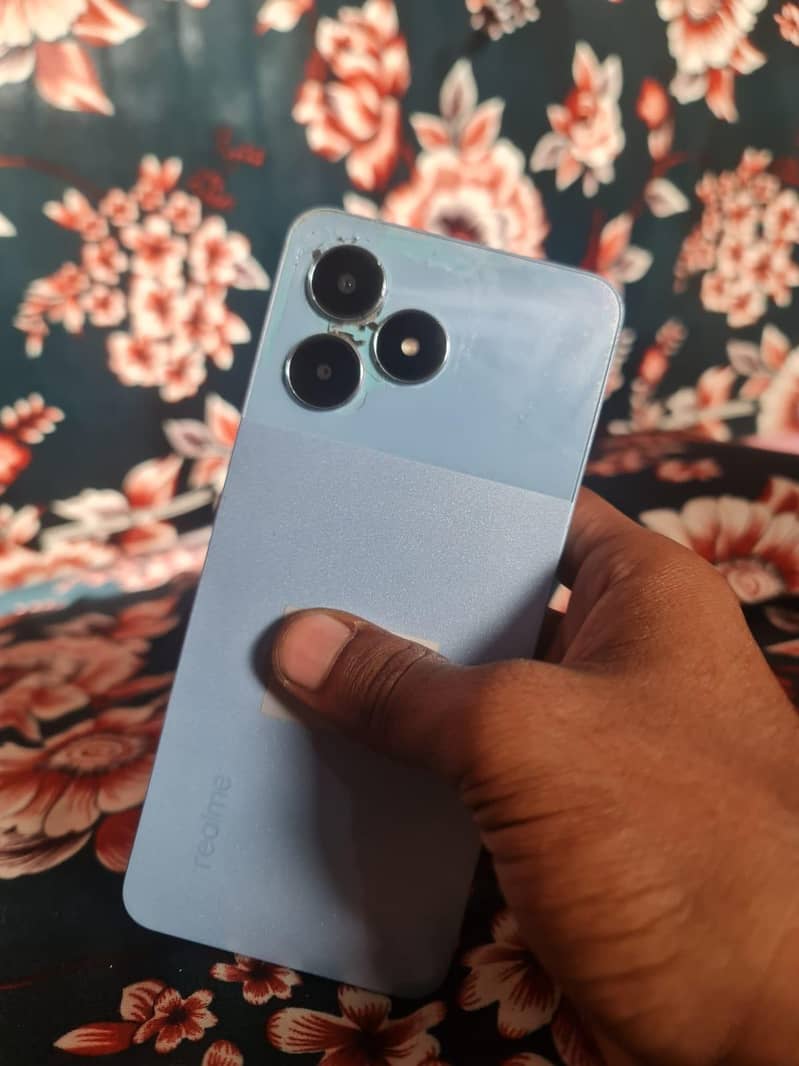 Realme Note 50 4
