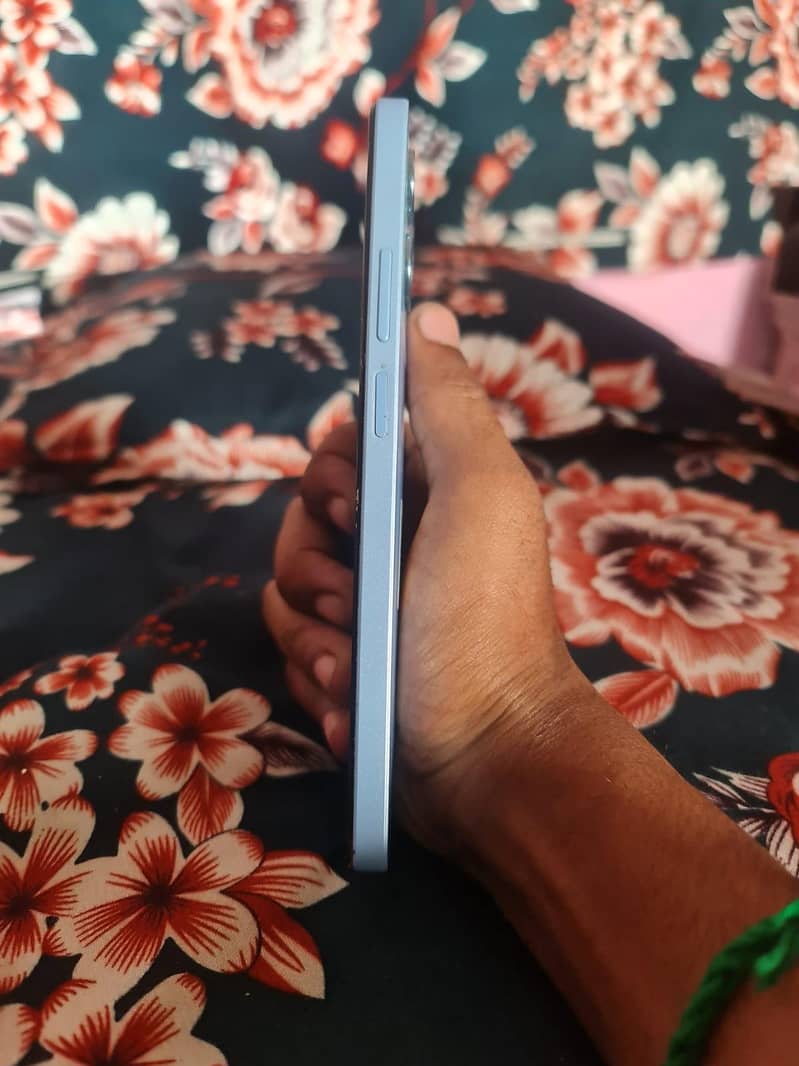 Realme Note 50 12