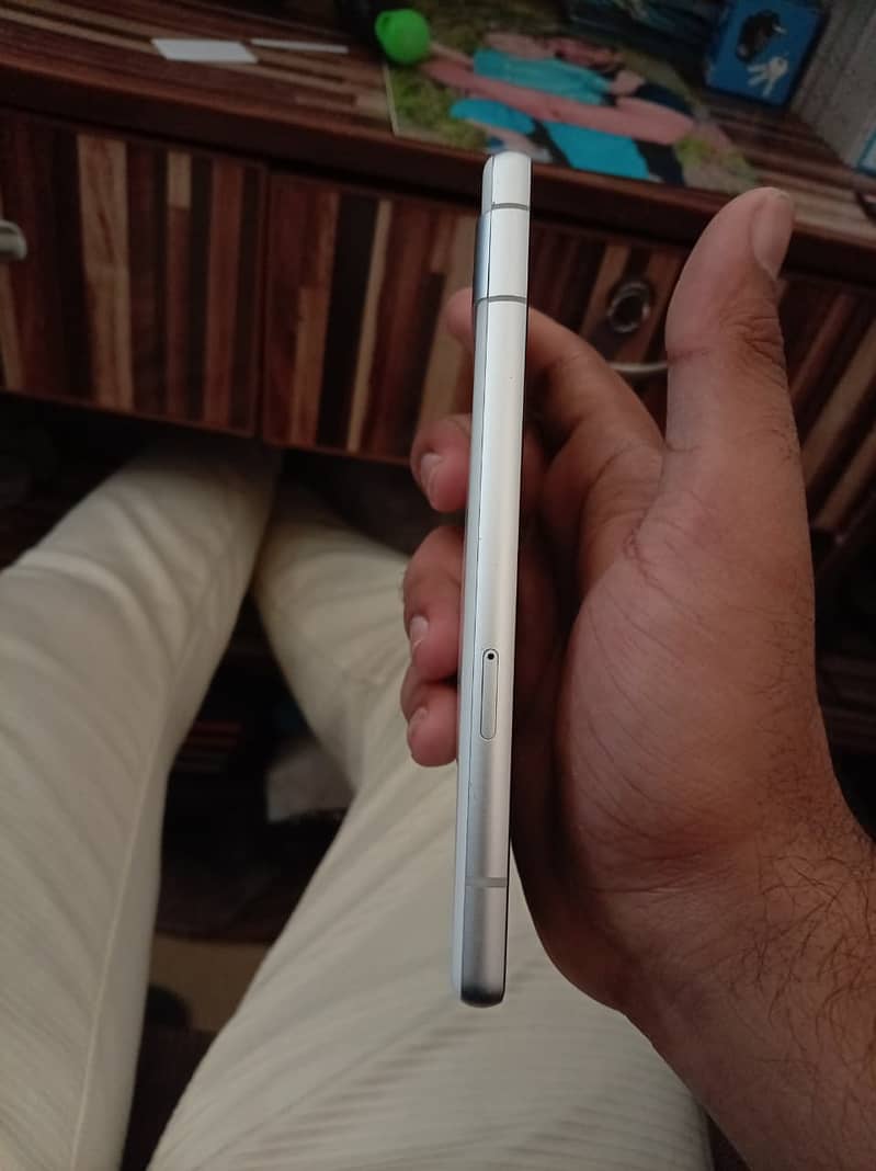 Google Pixel 7a offical pta 3