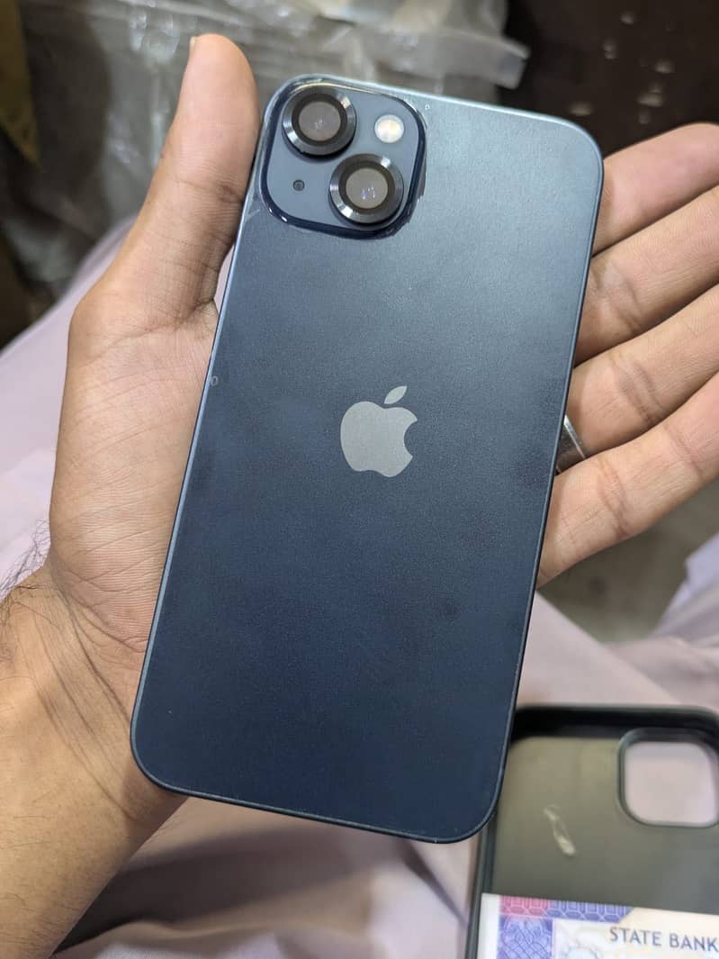 Apple iPhone 13 1