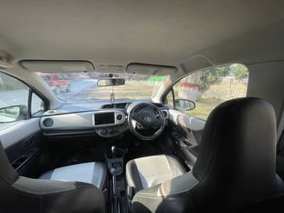 Toyota Vitz 2012