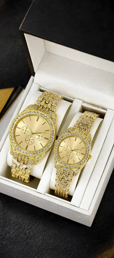 Gold Couple Watch Pair With Box - Delivery All Pakistan