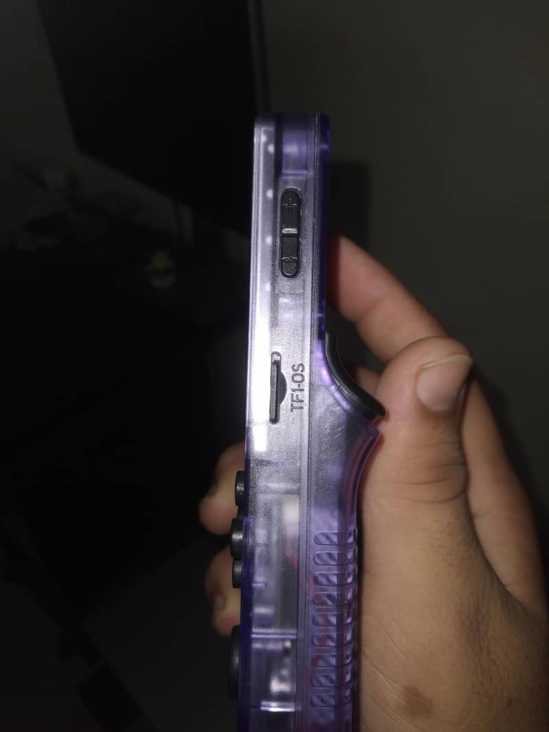 Console R36SX 3