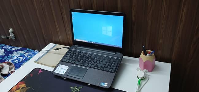 Dell 3521 Laptop Inspiron System PC (Core i3 + 8 GB RAM) Notebook