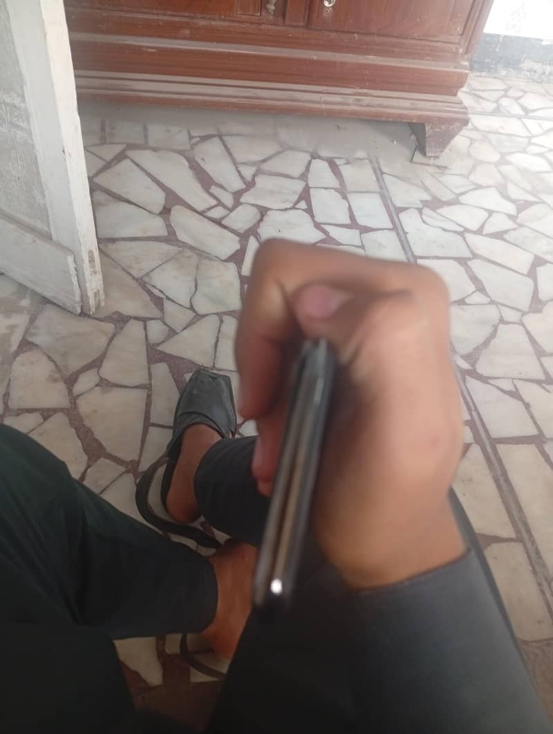 Apple iPhone X 1