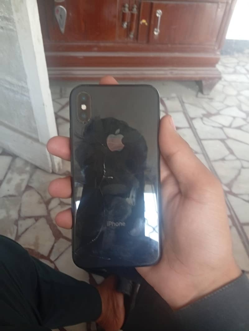 Apple iPhone X 3