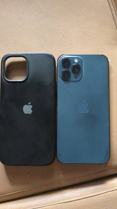 I phone 12 pro max 10/10 condition