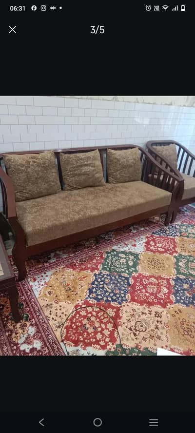 5 seater sofa with table