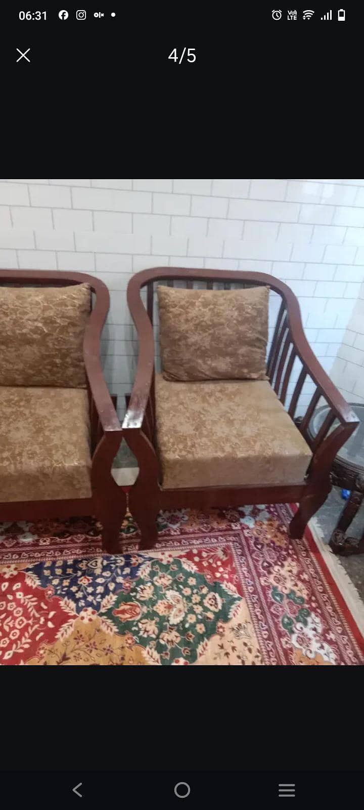 5 seater sofa with table 1