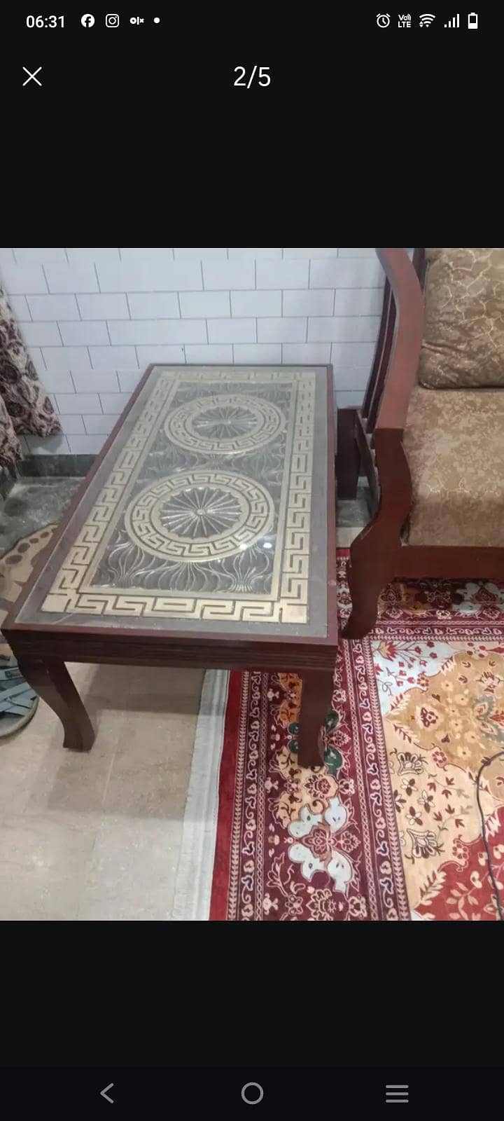 5 seater sofa with table 3