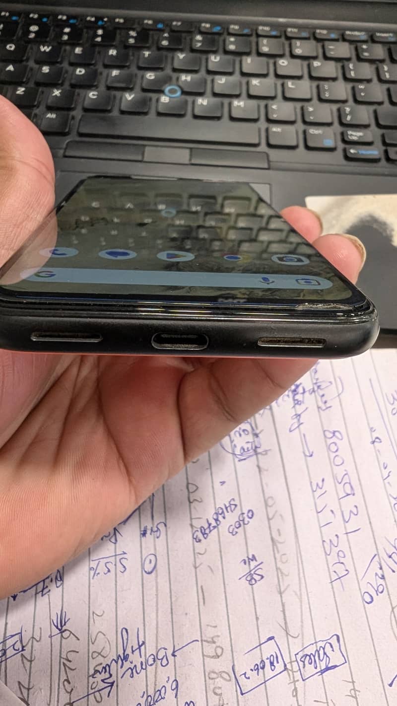 Google Pixel 4 3