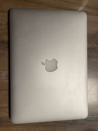 Apple Macbook Pro 2015 — 13’’ Ratina | i7 Dual Core 16GB 256GB DDR3