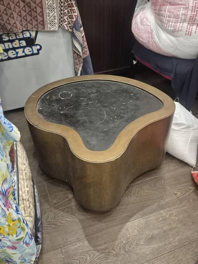 set of 2 center tables
