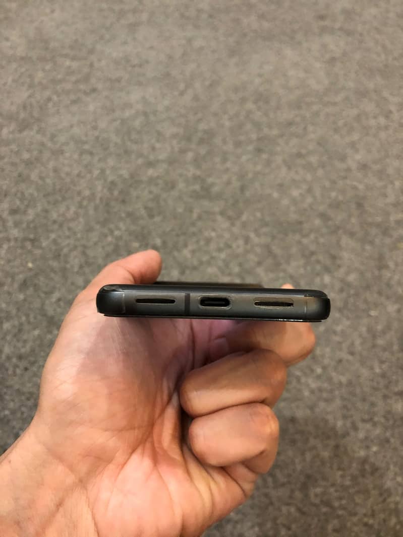 Google Pixel 8 2