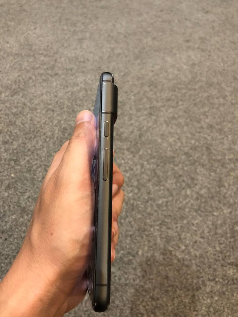 Google Pixel 8 3