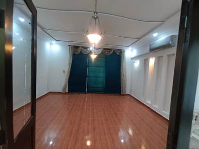 1 Kanal Elegant & Fully Renovated House Available for Rent DHA Phase 4